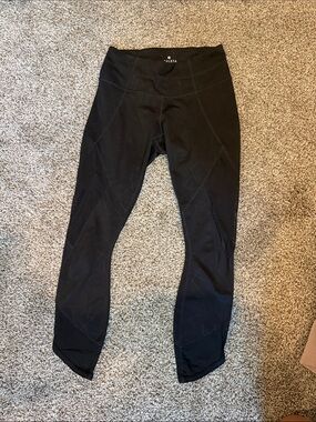 Cropped mesh panel Athleta leggings